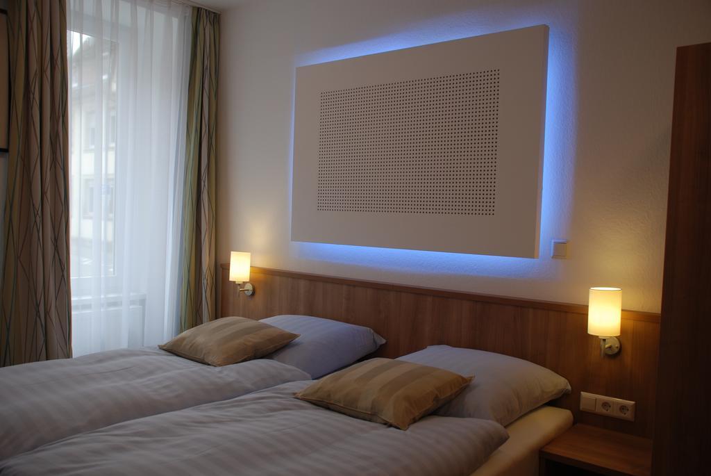 Hotel Rest Inn Bretten Zimmer foto