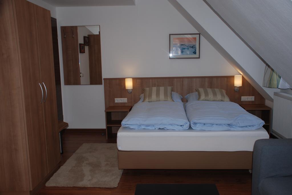 Hotel Rest Inn Bretten Zimmer foto